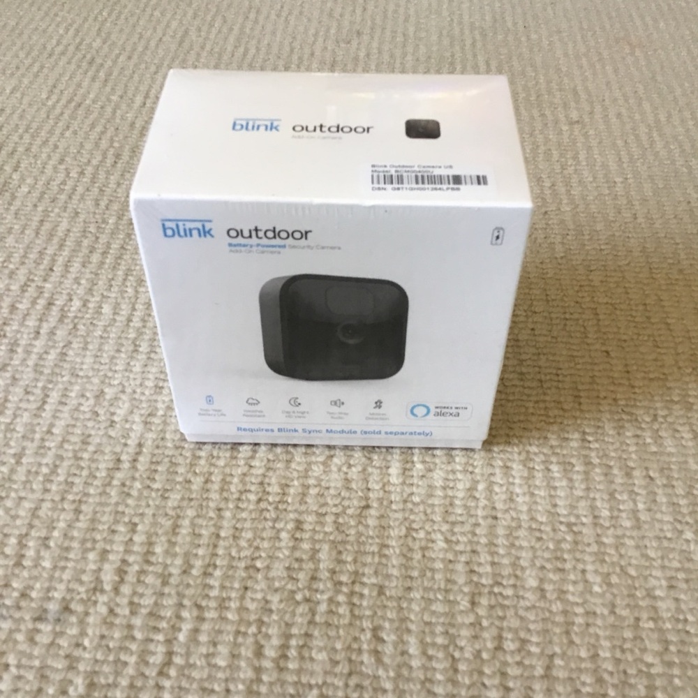 Link Blink Outdoor Security Camera - White Box